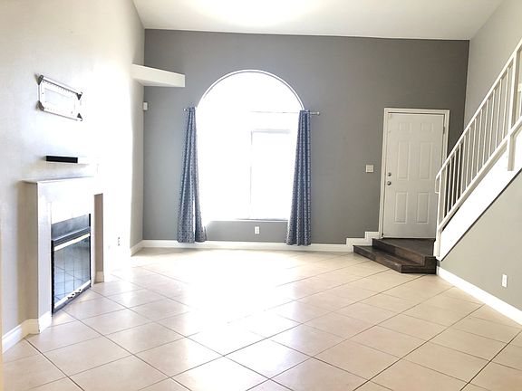 4th image of 7918 Laurena Ave