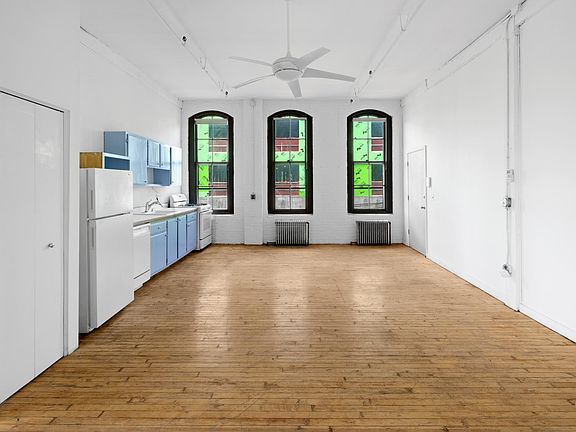 4th image of 60 Union St Suite 3S