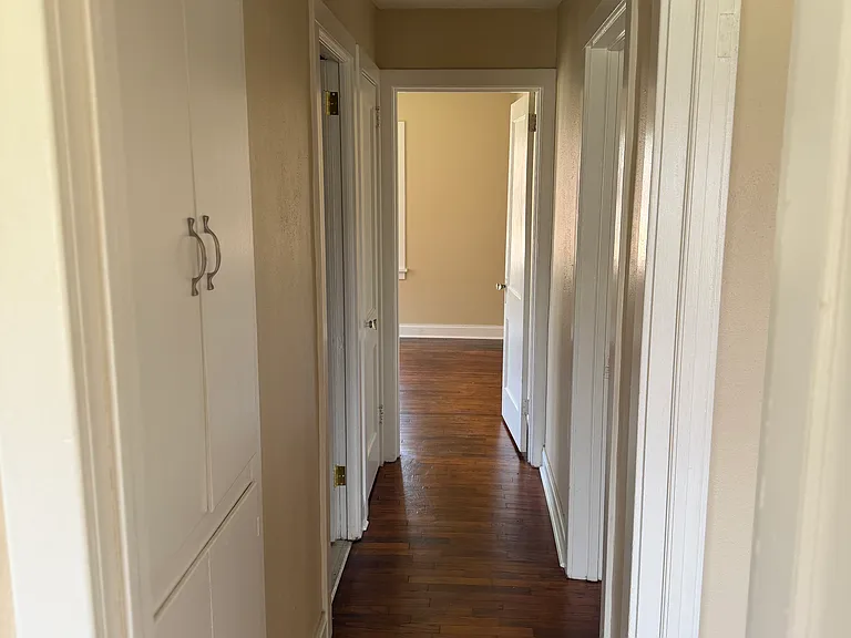 715 N Forest Ave — Photo 10