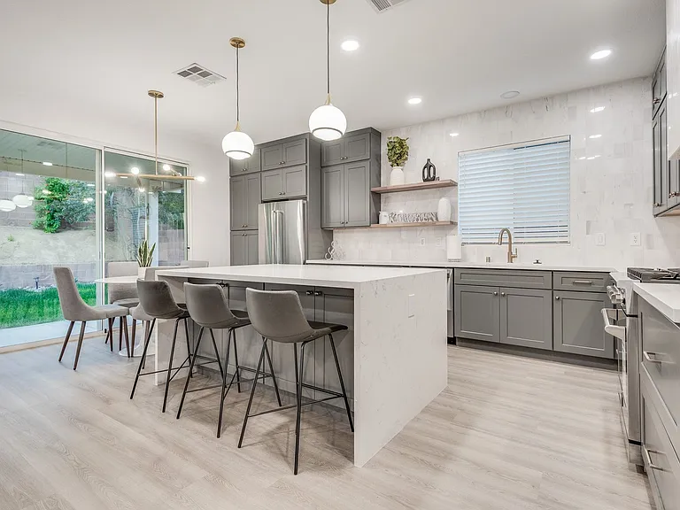 11086 Evvie Ln — Photo 6