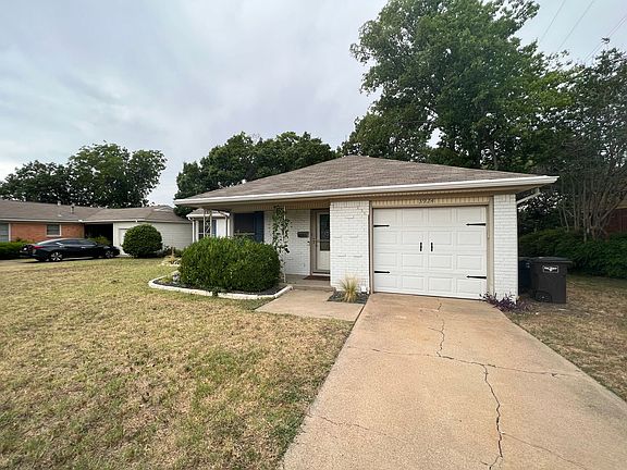 3rd image of 3924 W Spurgeon St