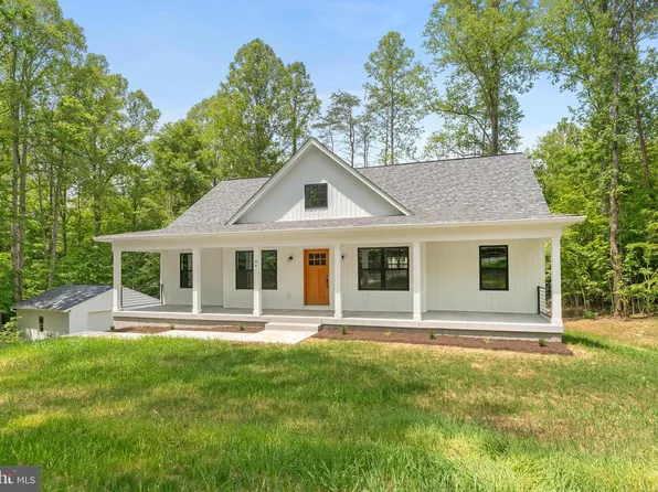 86 Virginia Pines Ct, Louisa, VA 23093