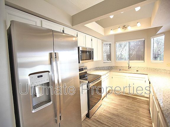 4th image of 7003 W Taro Ln