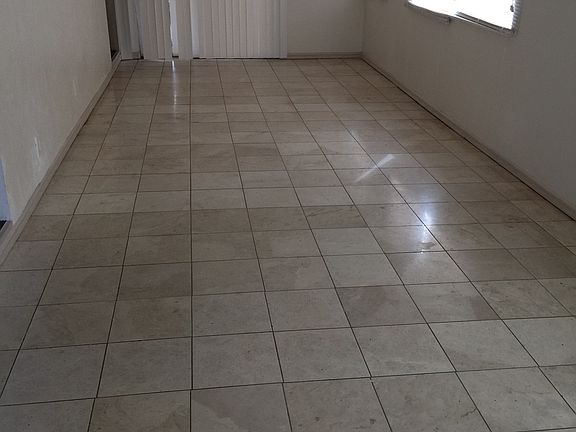 2nd image of 27029 Ramona Vista St