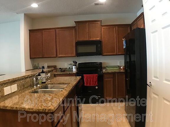 2nd image of 7007 Butterfly Ct