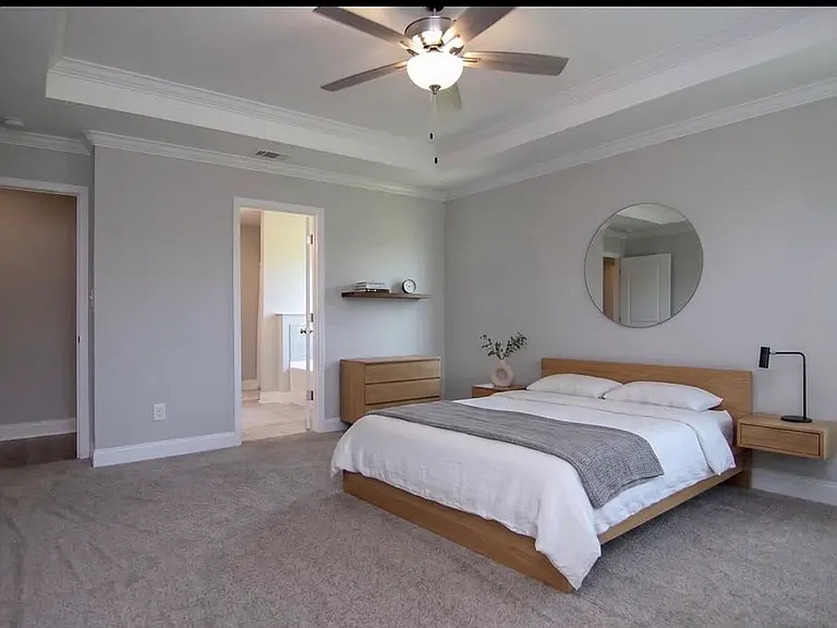 318 Weston Dr — Photo 4