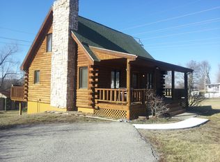 3950 SW Scherer Rd, Lees Summit, MO 64082