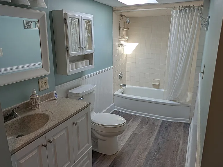 284 Clover Ave — Photo 14