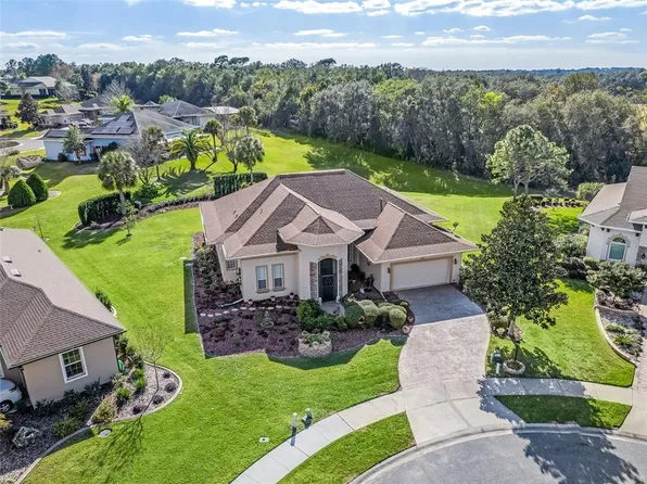 5236 Island Terrace Ct, Lady Lake, FL 32159
