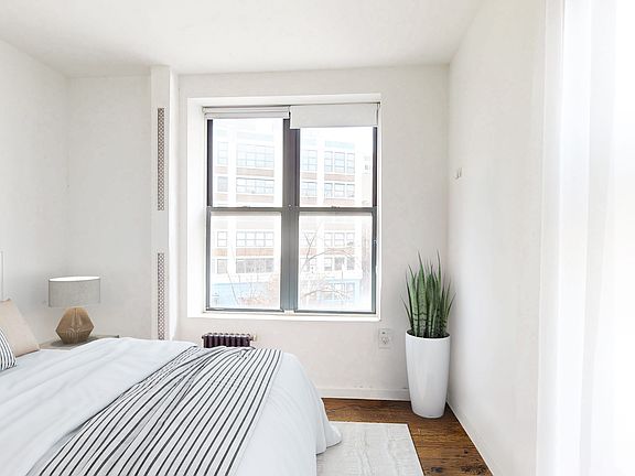 3rd image of 529 Broome St APT 17