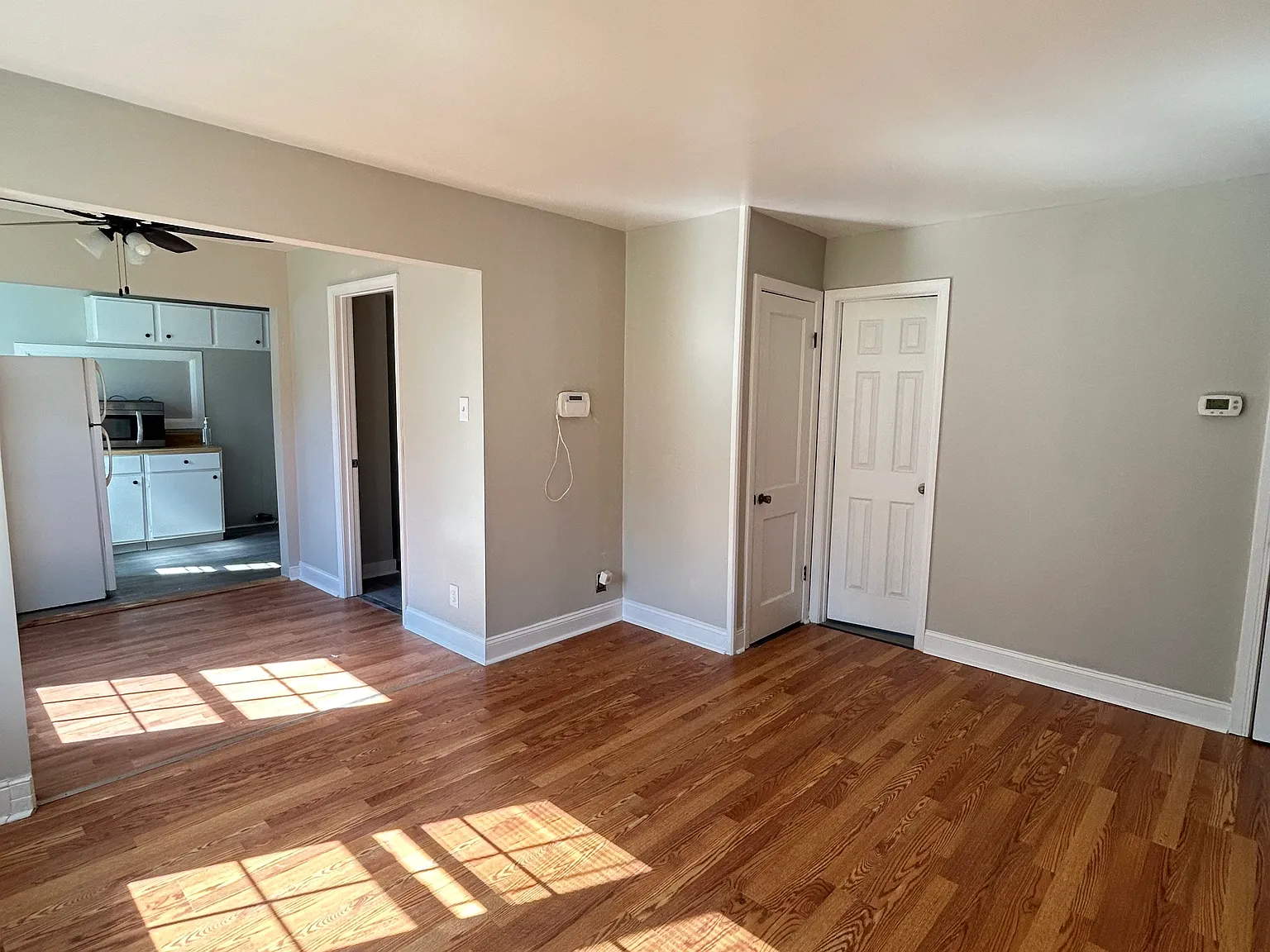 5 bed, 1457 sqft, $2,700 — Photo 3