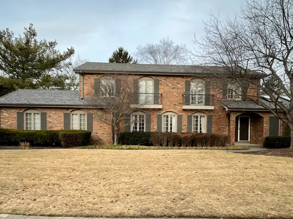 1029 Windhaven Rd, Libertyville, IL 60048