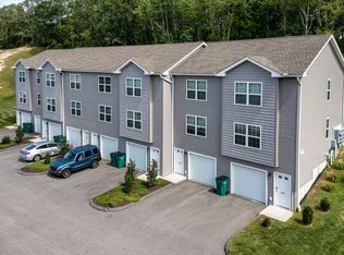 Ledyard Meadows - Bld 300-400, Ledyard, CT 06339