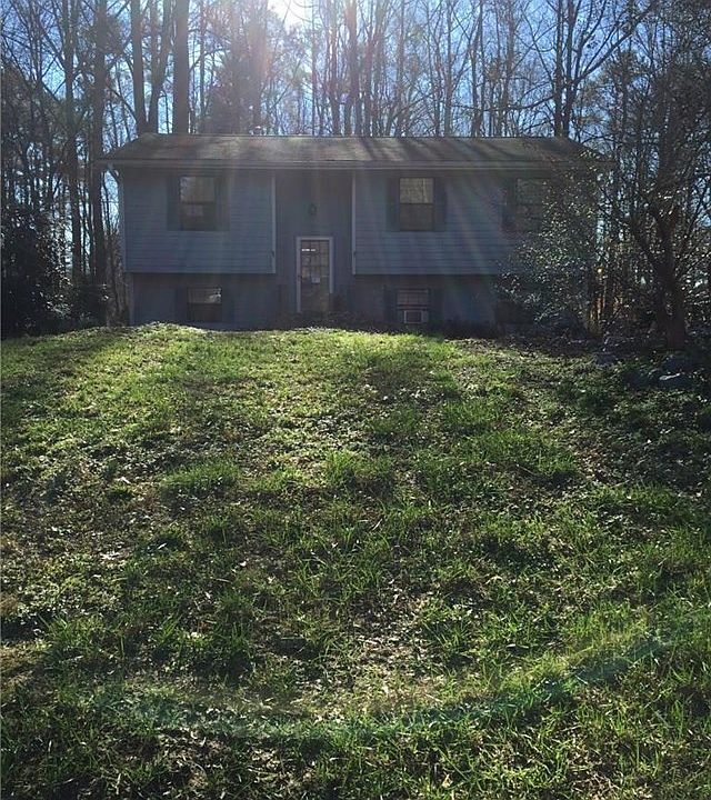 1st image of 598 Newlin Ct