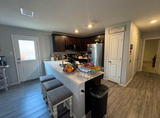 3140 Helix Bay Dr, Crandall, TX 75114