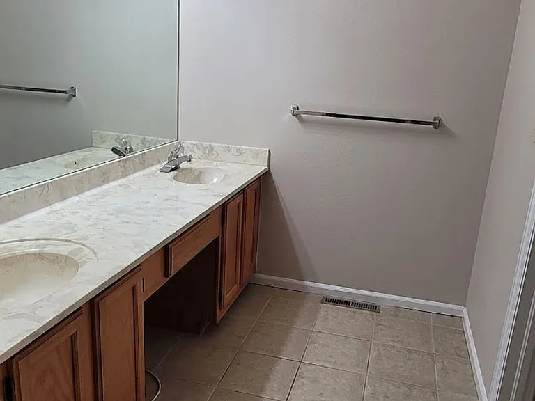 1062 S Yampa St — Photo 14
