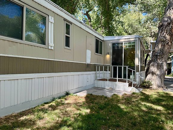 3rd image of 9 Shady Tree Ln