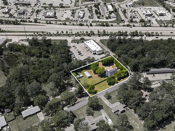 3rd image of 100 Rosedale Dr