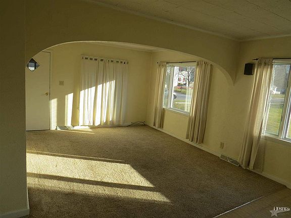 3rd image of 1607 S 11th St