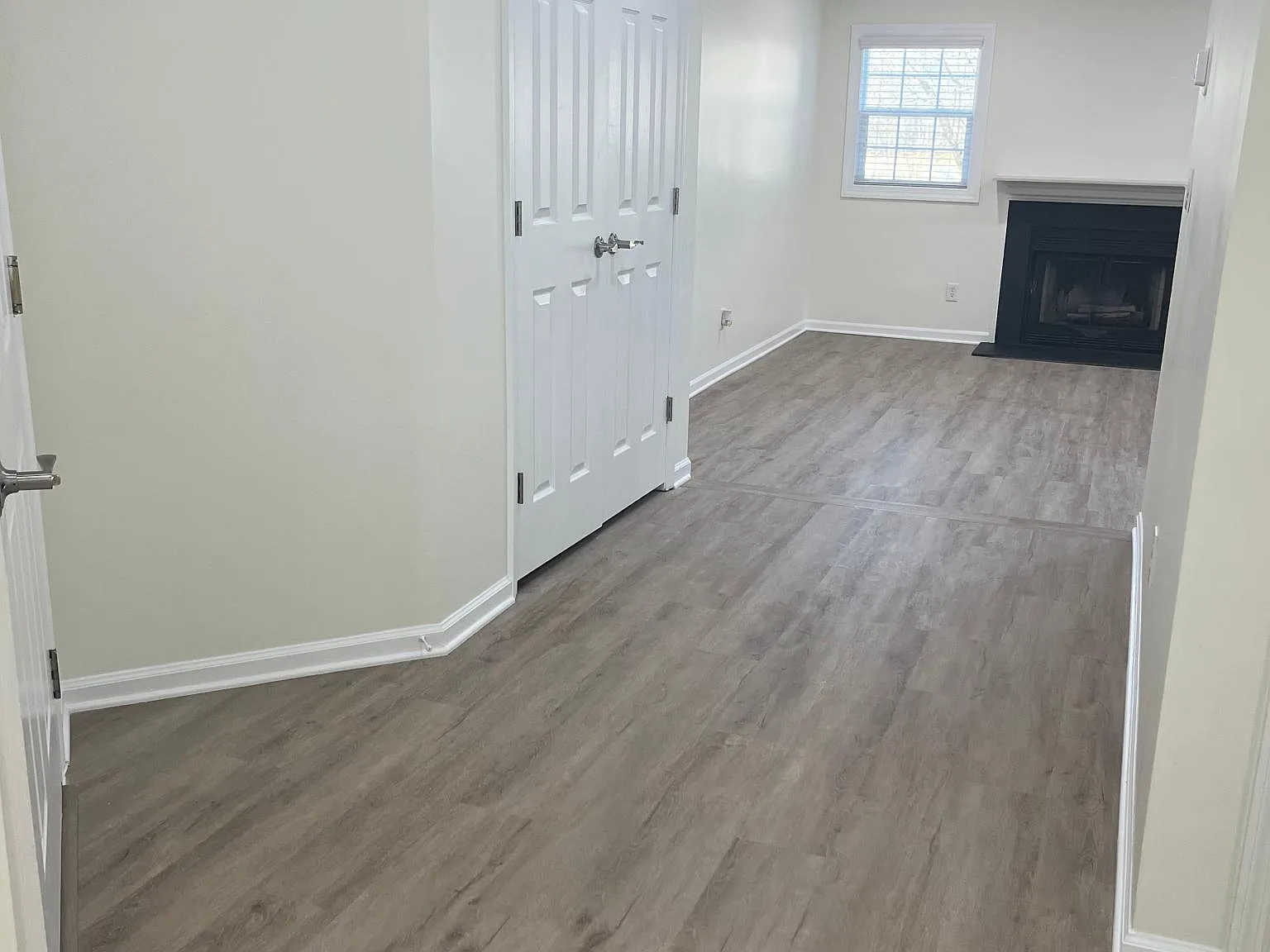 2 bed, 1100 sqft, $2,150 — Photo 3