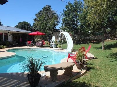 903 E Burnside St, Rotan, TX, 79546