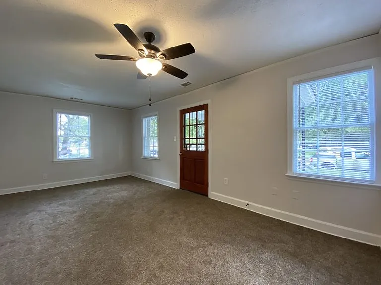 3049 Benjestown Rd — Photo 2