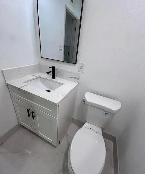 Quartz countertop