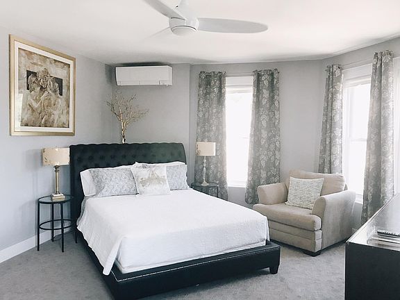 Spacious Bedroom with Luxurious Queen Bed