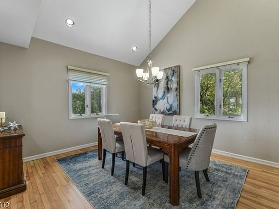 3rd image of 38 Davey Dr