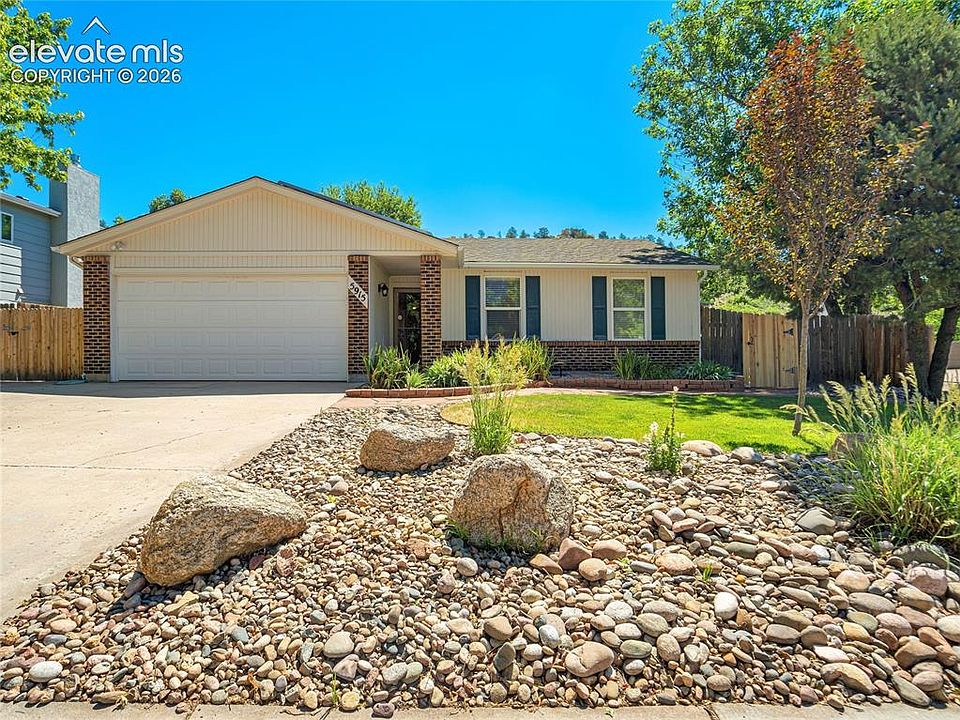 1st image of 5915 Pemberton Way