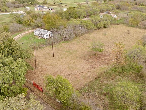 2nd image of 870 Wagoner Rd