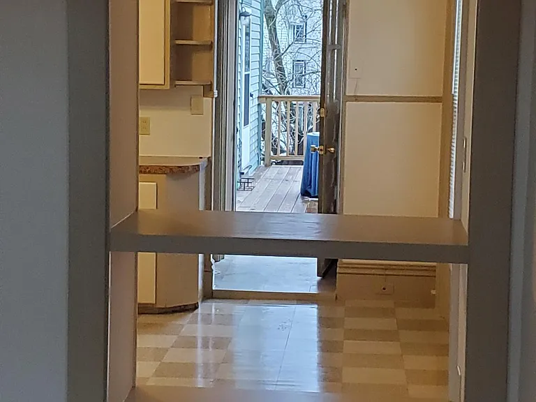 298 Granite St #2F — Photo 3