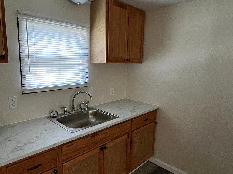113 Grace Park — Photo 3