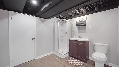 8726 Lakewood Ave — Photo 16
