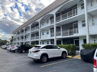 501 Blue Heron Dr APT 107-A, Hallandale Beach, FL 33009