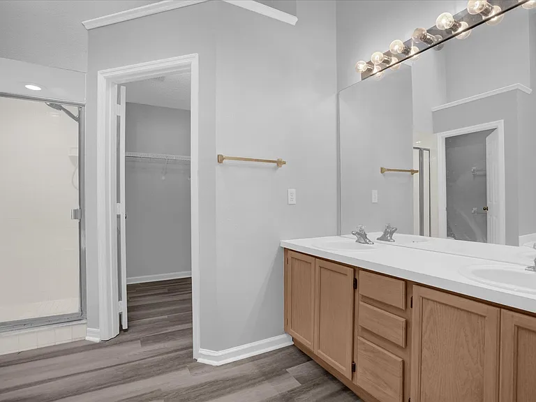 3521 Moss Pointe Pl — Photo 15