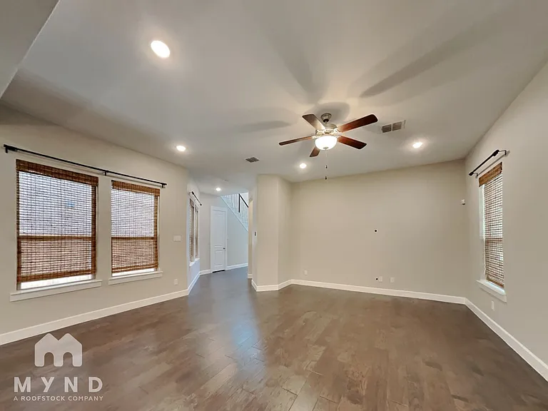 1278 Ocean Breeze Dr — Photo 6