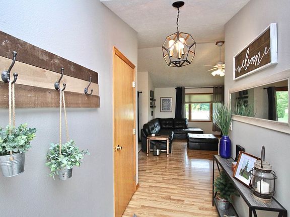 2nd image of 2516 Antler Dr