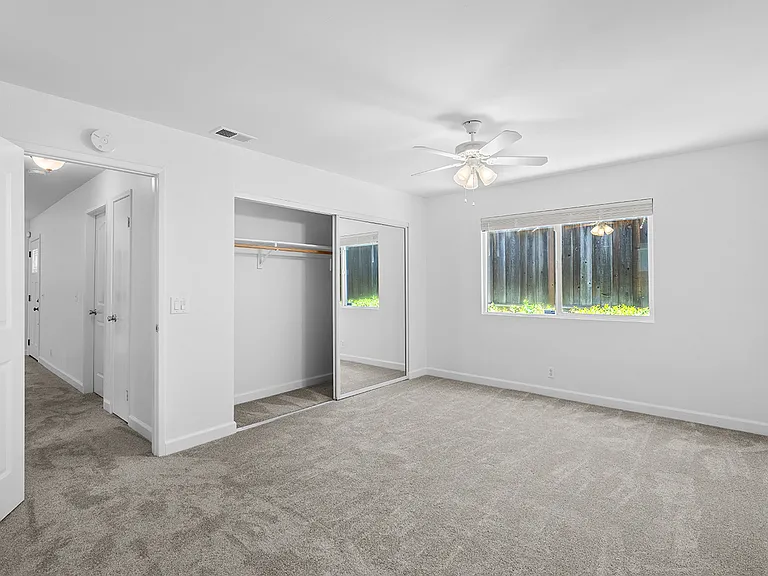635 Abrigo Ct — Photo 10