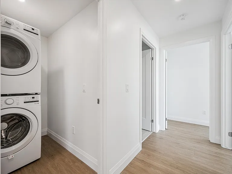 410 Westhaven St — Photo 112