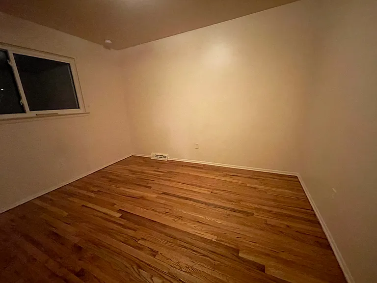 15510 Wakenden St — Photo 7