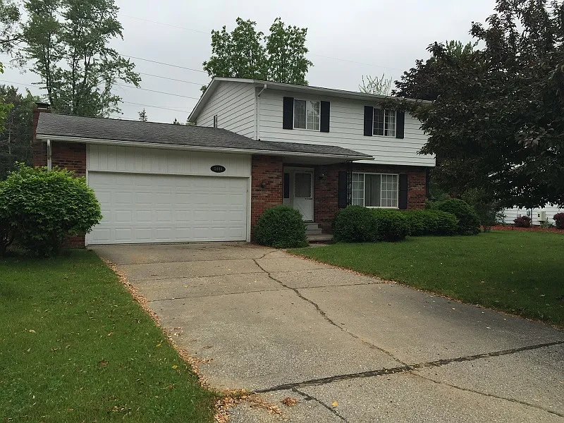 5444 Michael Rd photo 1