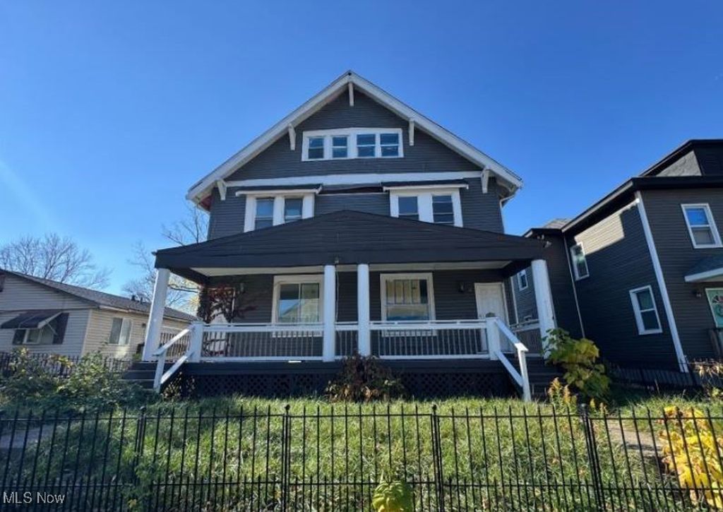 Real estate listing image