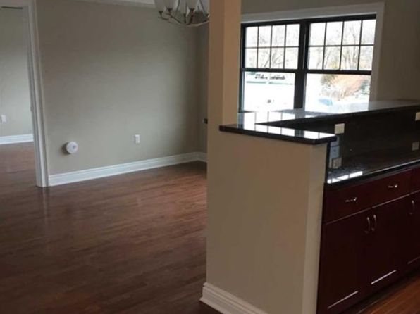 648 Godwin Ave APT 3