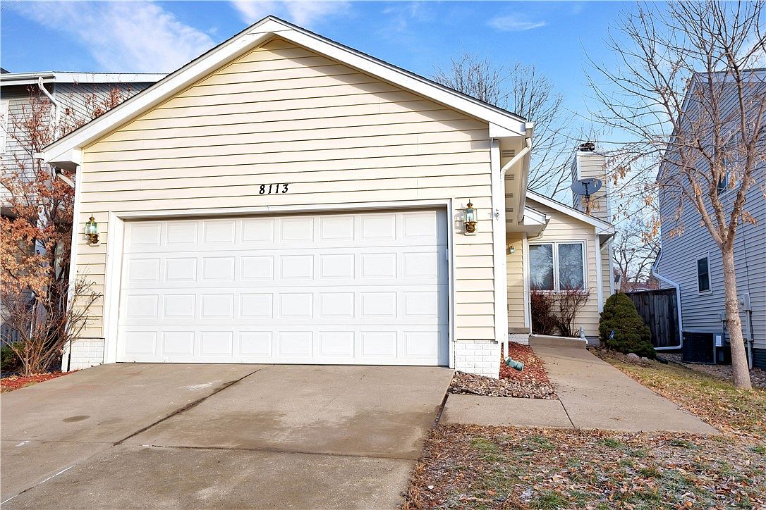 8113 Alpine Dr, Urbandale, IA 50322 Zillow