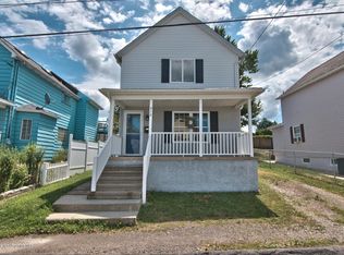 312 Gibbons St, Dunmore, PA 18512