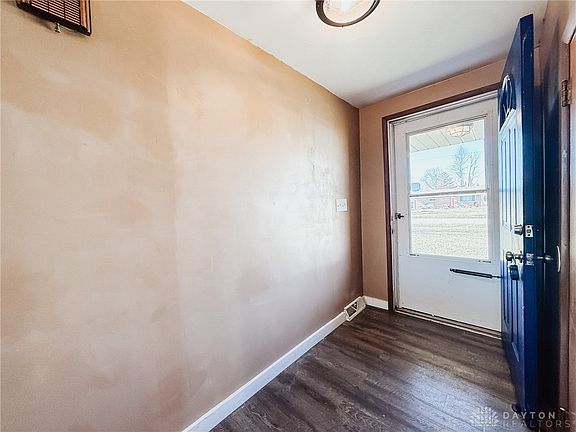5th image of 7752 Anne Dr
