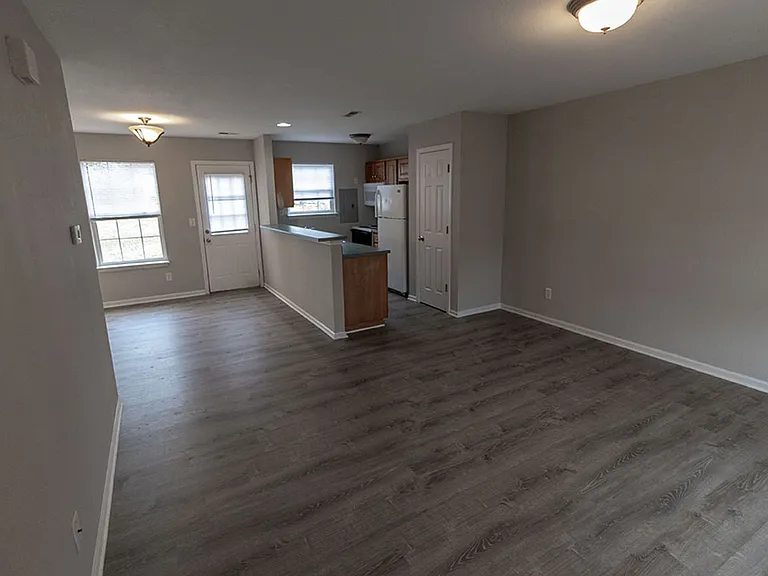 4501 Rice Rd — Photo 3