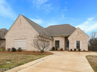 122 Porter Ridge Dr, Canton, MS 39046