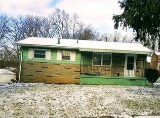 208 Hamilton St, Campbell, OH